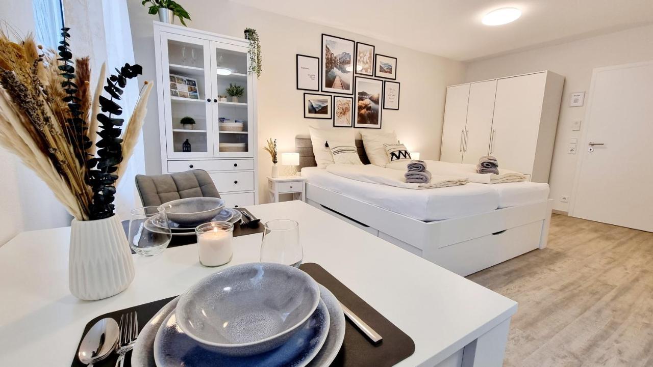 Stadtgarten-Studios - Im Zentrum Mit Parkplatz Weingarten  Dış mekan fotoğraf