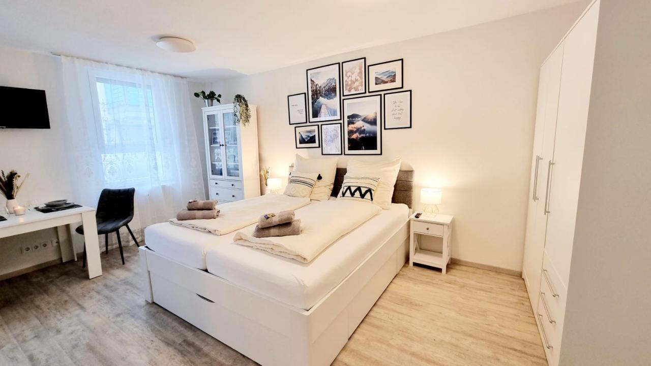 Stadtgarten-Studios - Im Zentrum Mit Parkplatz Weingarten  Dış mekan fotoğraf